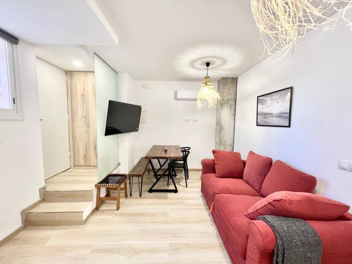Erisa Ib Carihuela - Torremolinos Appartement Buitenkant foto